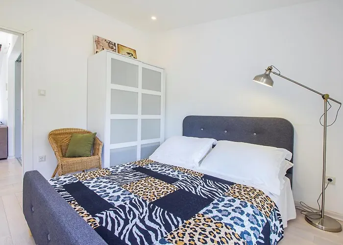 Leandra Near Omis, Private Pool *